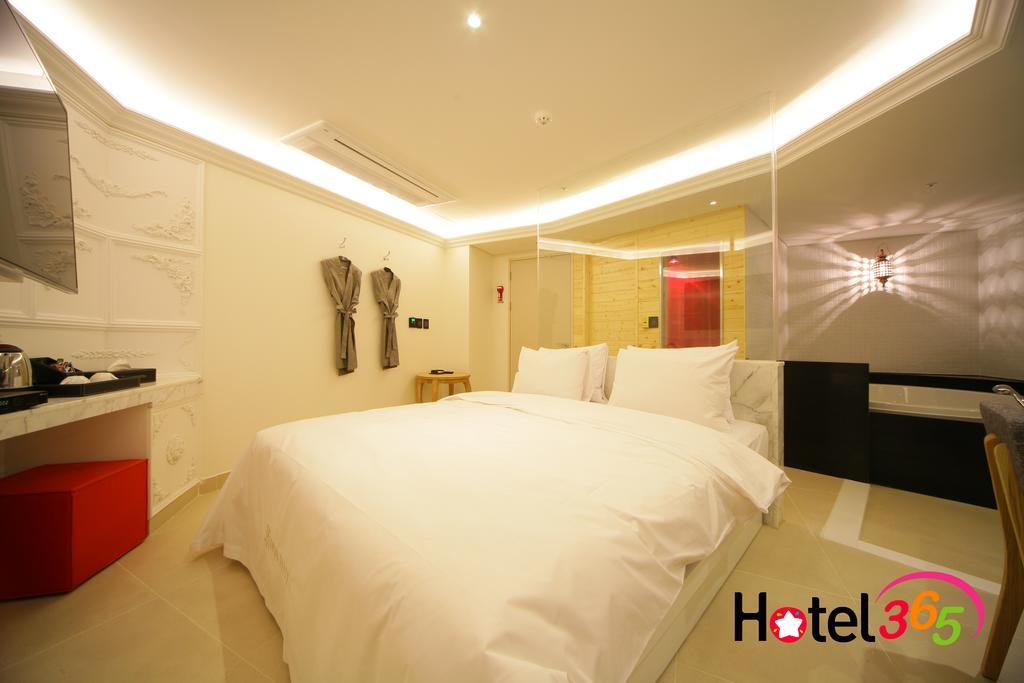 Diva Hotel Seoel Kamer foto