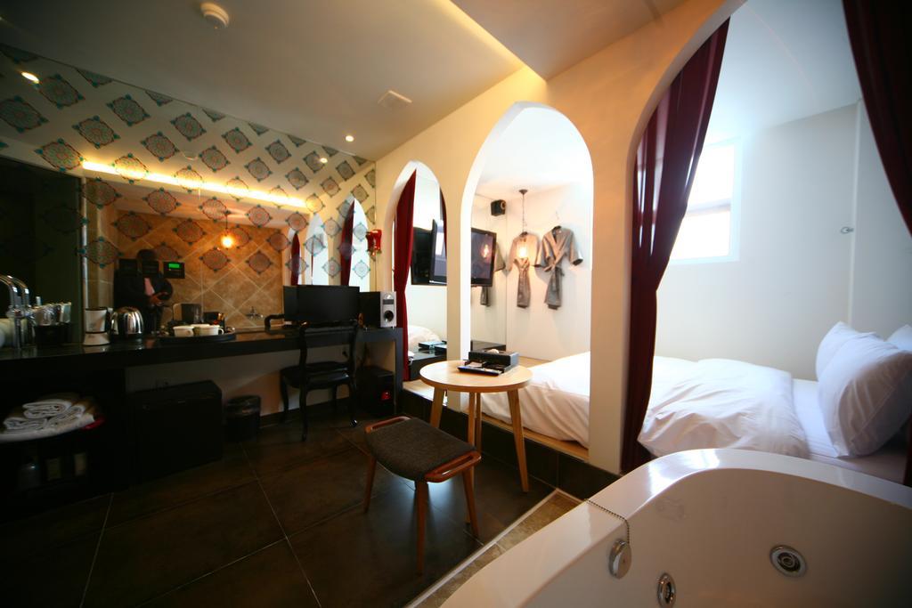 Diva Hotel Seoel Kamer foto