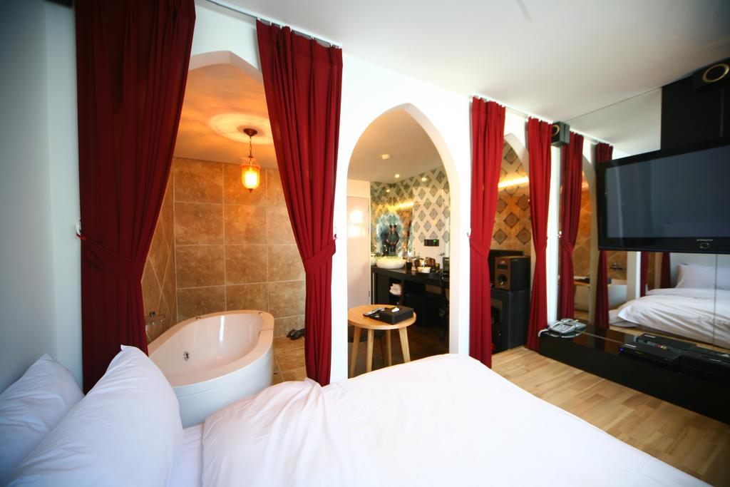 Diva Hotel Seoel Kamer foto