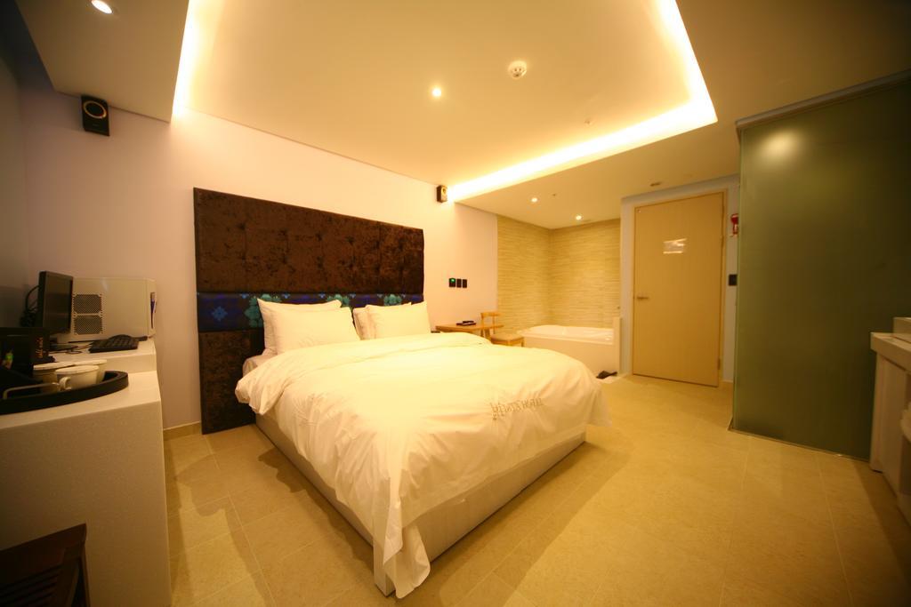 Diva Hotel Seoel Buitenkant foto
